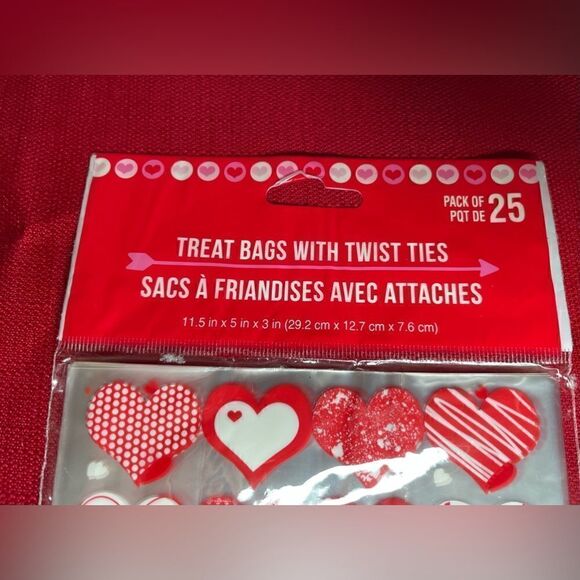 ❤️🥰❤️ + NEW! Love Theme Treat Bags  Bundle BONUS Bottle Bag Includes 100+… - Picture 3 of 9